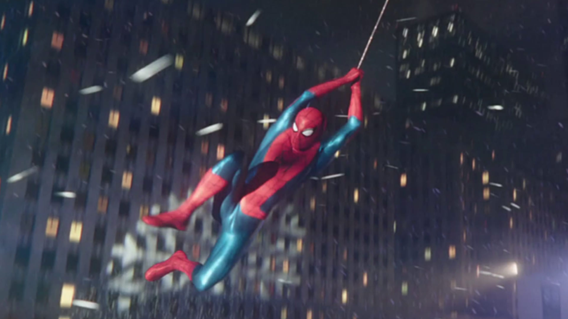 لباس قرمز و آبی مرد عنکبوتی در پایان فیلم Spider-Man: No Way Home