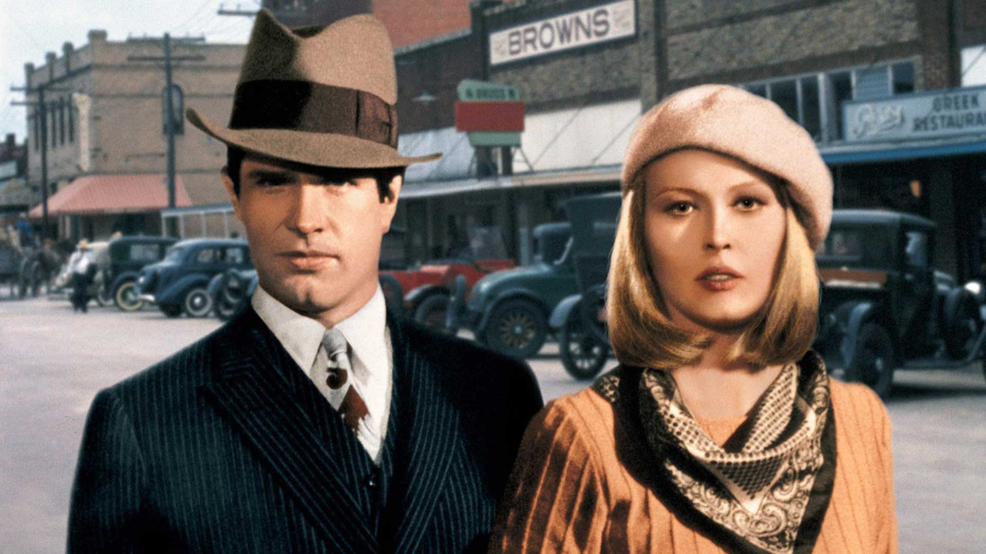 کلاید و بانی با کلاه های به خصوص در فیلم Bonnie and Clyde
